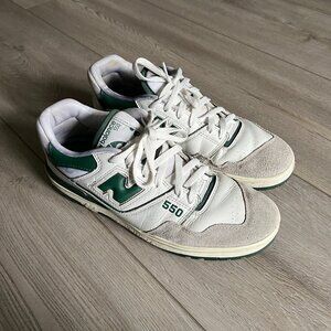 Green New Balance 550s